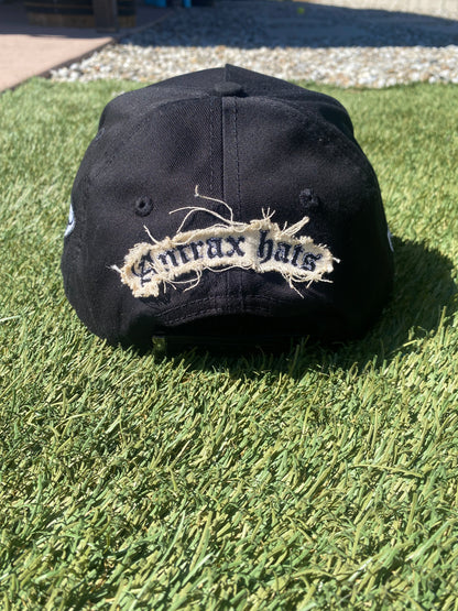 Easy/Facil “Black”