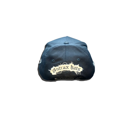 Easy/Facil “Black”